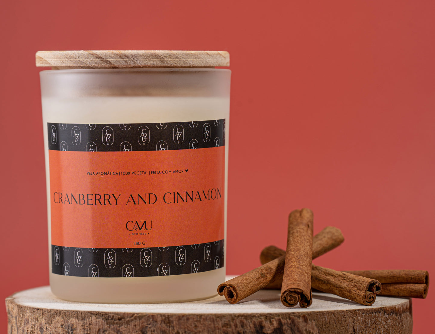 Cranberry and Cinnamon scented candle